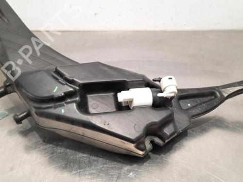 Windscreen washer tank PEUGEOT 308 II (LB_, LP_, LW_, LH_, L3_) 1.2 THP 130 | BP23583258C113