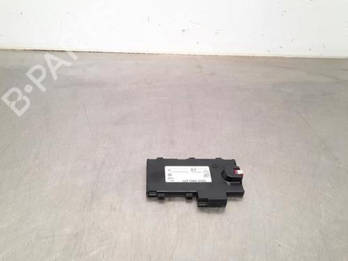 Antenne/Steun VW GOLF SPORTSVAN VII (AM1, AN1) 1.6 TDI (110 hp) 23582404