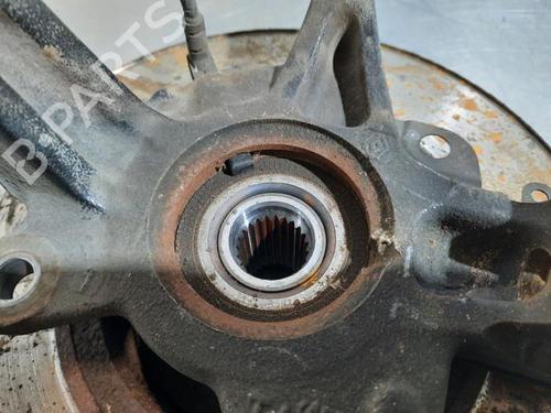 Right front steering knuckle RENAULT CLIO IV Grandtour (KH_) 0.9 TCe 90 | BP20078692M26 