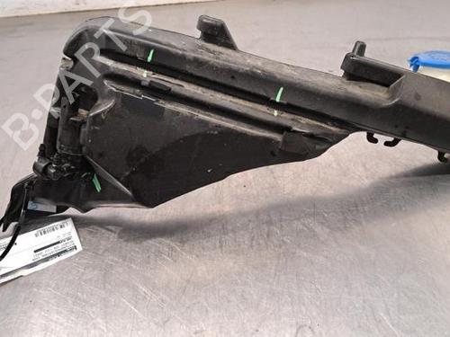 Windscreen washer tank PEUGEOT 308 III (FB_, FH_, FP_, F3_, FM_) BlueHDi 130 (FBYHZL, FBYHZT) | BP23620865C113 