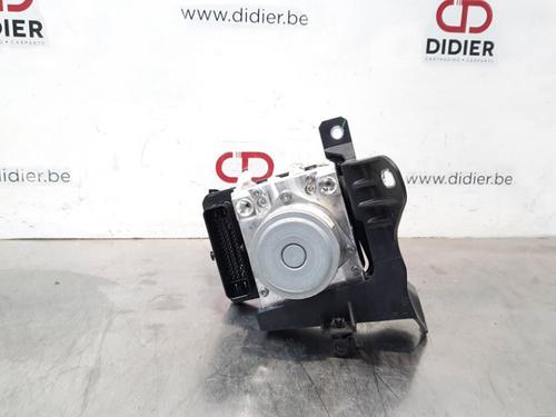 Used ABS pump FIAT 500X (334_) 1.6 D Multijet (334AXA1B, 334AXA11) (120 hp) 10897011