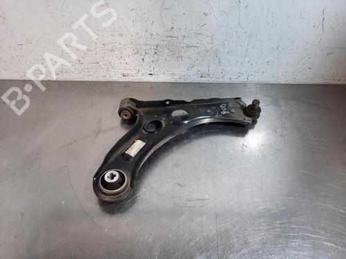 Used Right front suspension arm OPEL CORSA F (P2JO) 1.2 (68) (75 hp) 30195126