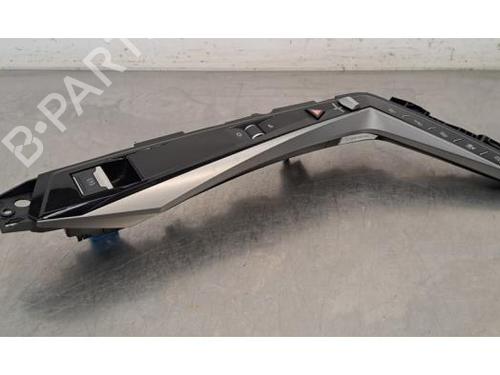 Used Switch PEUGEOT 308 III (FB_, FH_, FP_, F3_, FM_) PureTech 130 (FPHNSL, FPHNST) (131 hp) 30605270