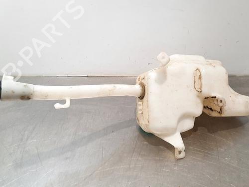 Used Windscreen washer tank FIAT DOBLO Cargo (263_) 1.6 D Multijet (263WXD1B, 263WXR1B, 263WXX1B, 263ZXD1B,... (105 hp) 16264379