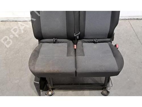 Right front seat RENAULT MASTER III Van (FV) 2.3 dCi 135 FWD (FV0N, FV08, FV06, FV00, FV1S) | BP29872116C16