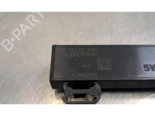 Antenna/Base SKODA SUPERB IV Estate (NZ5) 2.0 TDI | BP38192505C140 - Image 2