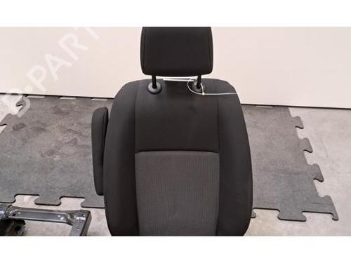 Left front seat OPEL VIVARO C Van (K0) 1.5 | BP37285175C15 - Image 2