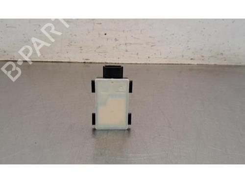 electronic-module-renault-austral-2022-37082927 main image