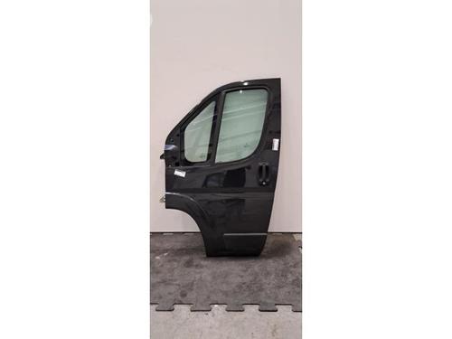 Used Left front door Left front door 38274554 38274554