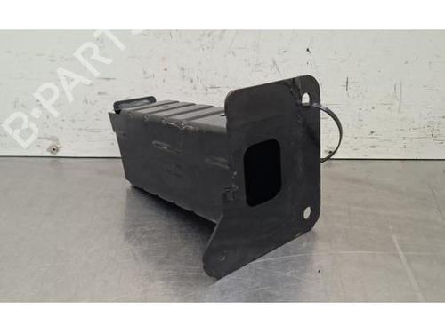 front-bumper-bracket-renault-megane-e-tech-suv-2021-40483870 main image