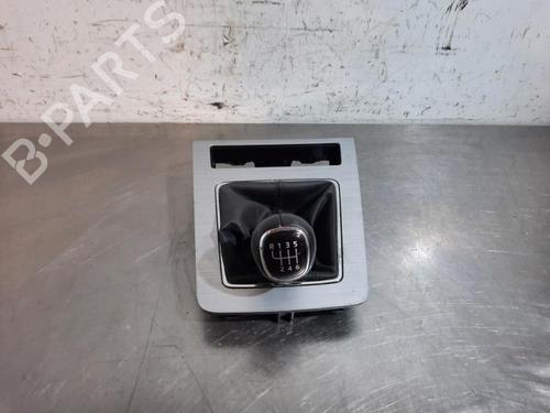 Used Gear lever SKODA OCTAVIA III Combi (5E5, 5E6) 1.0 TSI (115 hp) 23630622