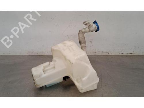 Used Windscreen washer tank VW PASSAT B8 Variant (3G5, CB5) 1.6 TDI (120 hp) 25980984
