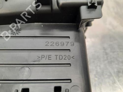 Air vent RENAULT TRAFIC III Van (FG_) 2.0 dCi 120 (FGMN) | BP23616603I21