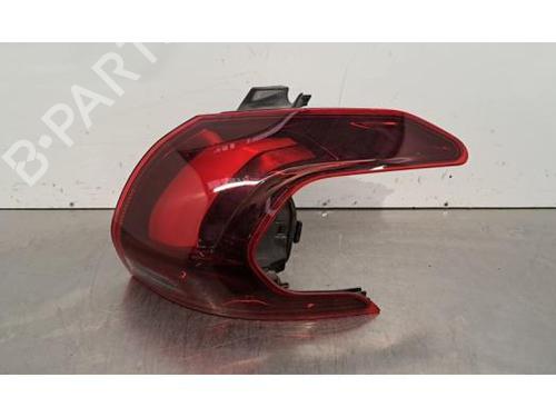 Højre baglygte PEUGEOT 2008 I (CU_) 1.2 THP 110 / PureTech 110 (110 hp) 32664745