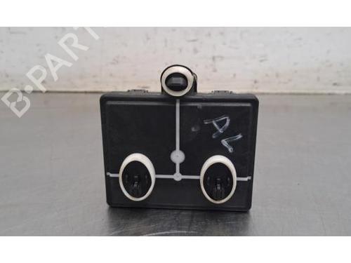 Used Electronic module Electronic module PEUGEOT 308 III (FB_, FH_, FP_, F3_, FM_) BlueHDi 130 (FBYHZL, FBYHZT) (131 hp) 35746636 35746636