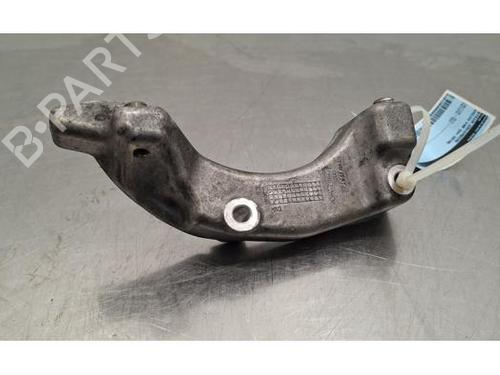 Używane Wspornik / Uchwyt Wspornik / Uchwyt VOLVO V40 Hatchback (525) D2 (120 hp) 36309852 36309852
