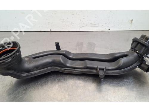 pipe-audi-q3-f3b-2018-35780099 main image