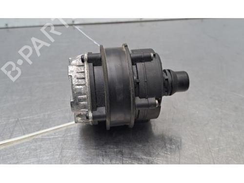 Used Auxiliary water pump Auxiliary water pump MERCEDES-BENZ C-CLASS T-Model (S205) C 180 d (205.200) (122 hp) 36680765 36680765