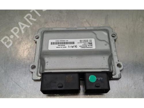 Used Electronic module Electronic module PEUGEOT 308 III (FB_, FH_, FP_, F3_, FM_) Hybrid 225 (F3DGYT, F3DGNH) (224 hp) 31698575 31698575