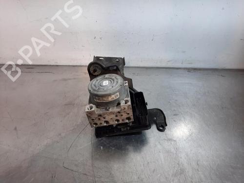 Used ABS pump ABS pump AUDI A3 Limousine (8VS, 8VM) 30 TDI (115 hp) 33612641 33612641