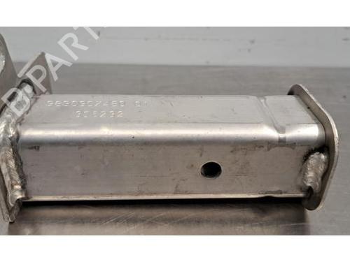 Used Bumper shock absorber PEUGEOT 208 II (UB_, UP_, UW_, UJ_) e-208 (136 hp) 30092090