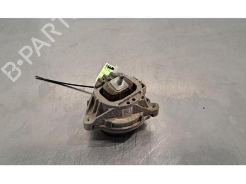 Used Engine mount BMW 3 (F30, F80) 316 d (116 hp) 23635304