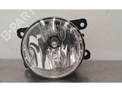 Used Right front fog light DACIA DUSTER (HM_) 1.3 TCe 150 (HMM3) (150 hp) 30053918