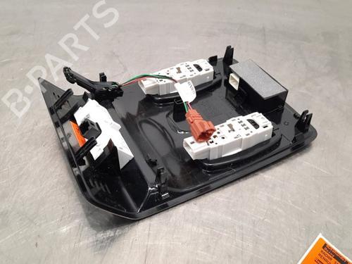 Interior roof light RENAULT CLIO V (B7_) 1.0 TCe 90 (B7MT) | BP15791246I8 