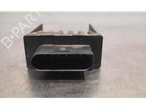 Elektronisk modul VW TOURAN (5T1) 2.0 TDI | BP23628199M83 