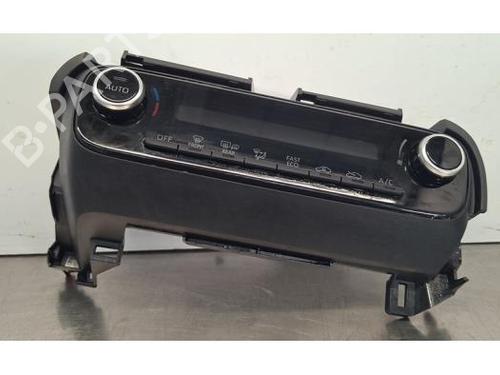 Used Climate control TOYOTA YARIS (_P21_, _PA1_, _PH1_) 1.5 Hybrid (MXPH10, MXPH11) (116 hp) 31655854