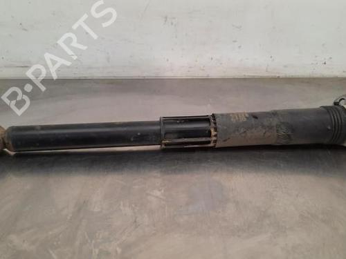 Used Right rear shock absorber SKODA SUPERB III Estate (3V5) 2.0 TDI (150 hp) 23610569