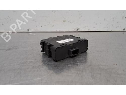 electronic-module-renault-master-iii-van-fv-2010-36657386 main image