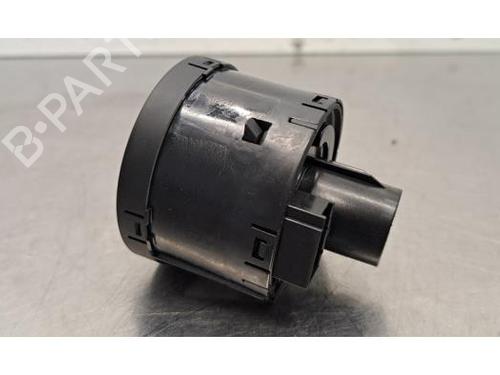 Headlight switch SEAT ATECA (KH7, KHP) 1.5 TSI | BP40202055I24 - Image 2