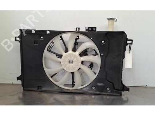 radiator-fan-toyota-yaris-cross-mxp_-2020-40289035 main image