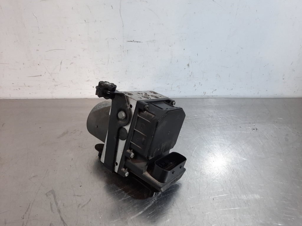 Bremsaggregat ABS BMW 7 (E65, E66, E67) 730 d 15038793 | B-Parts