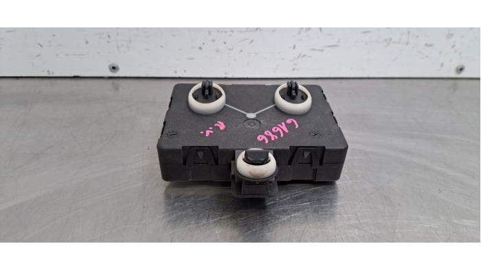 Electronic module PEUGEOT 308 III (FB_, FH_, FP_, F3_, FM_) Hybrid 180 ...