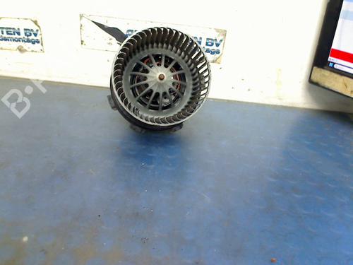 Varmeblæser Varmeblæser MERCEDES-BENZ SPRINTER 3,5-t Van (B906) 313 CDI (906.631, 906.633, 906.635, 906.637) (129 hp) 33811748 33811748