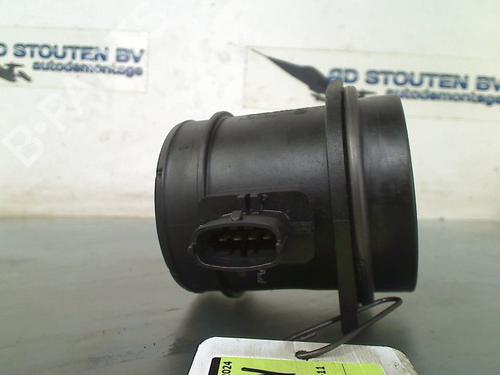 Used Mass air flow sensor Mass air flow sensor LAND ROVER RANGE ROVER VELAR (L560) 2.0 D240 SD4 4x4 (241 hp) 39707588 39707588