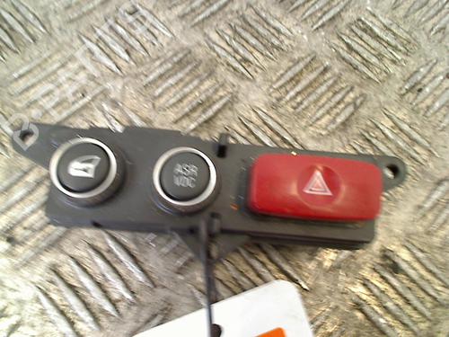 Used Warning switch Warning switch 13124279 13124279