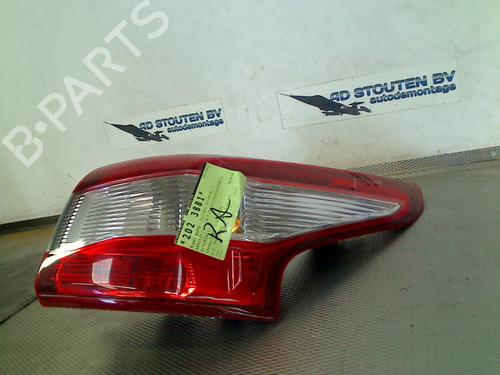 Used Right taillight NISSAN QASHQAI II (J11, J11_) 1.2 DIG-T (115 hp) 31651359