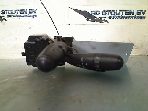 Steering column stalk HYUNDAI i30 Estate (FD) 1.6 CRDi | BP18233450I23 