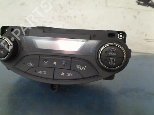 Climate control TOYOTA YARIS (_P13_) 1.0 (KSP130_, KSP130) | BP15725756I5 