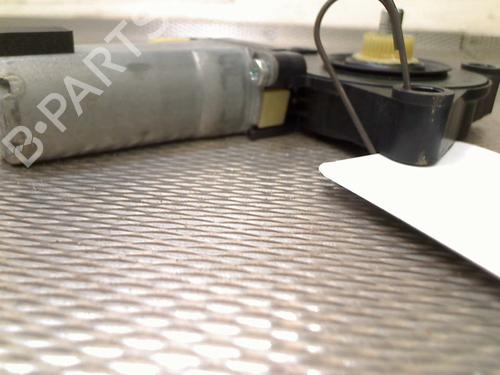 Right front window motor HYUNDAI i30 (FD) 1.6 CRDi | BP34715049E20 - Image 5