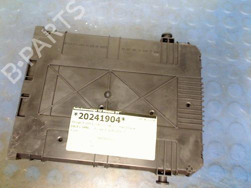 Fuse box PEUGEOT 208 I (CA_, CC_) 1.2 PureTech 82 | BP27380726E1 