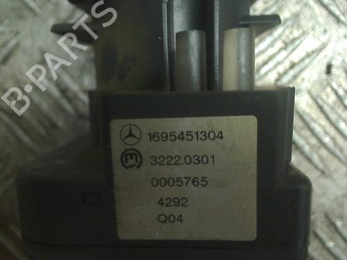 Headlight switch MERCEDES-BENZ A-CLASS (W169) A 180 CDI (169.007, 169.307) | BP11310432I24 