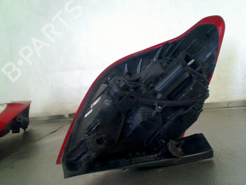 Used Right taillight Right taillight 39148076 39148076