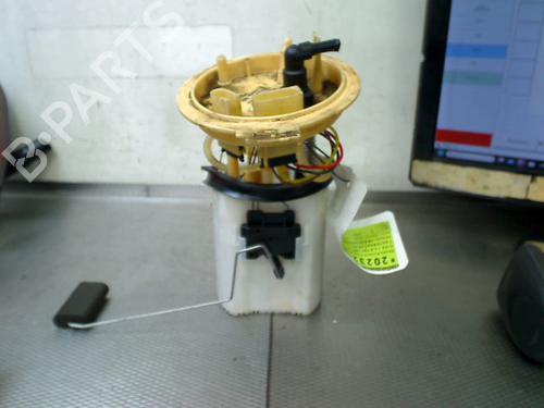 Used Fuel pump Fuel pump SKODA OCTAVIA III Combi (5E5, 5E6) 1.6 TDI (105 hp) 33735910 33735910