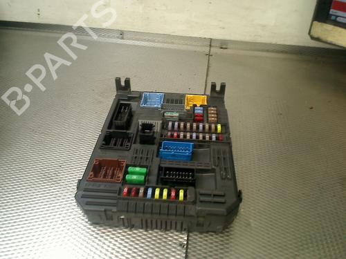 Fuse box PEUGEOT EXPERT Van (V_) 1.6 BlueHDi 115 | BP32183522E1 