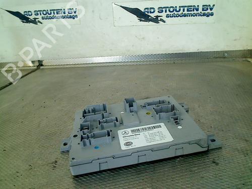 Used Comfort control module Comfort control module MERCEDES-BENZ C-CLASS T-Model (S205) C 250 BlueTEC / d (205.208) (204 hp) 33319383 33319383