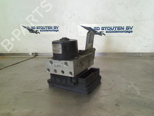 Used ABS pump MERCEDES-BENZ CLK (C209) CLK 320 (209.365) (218 hp) 28276560